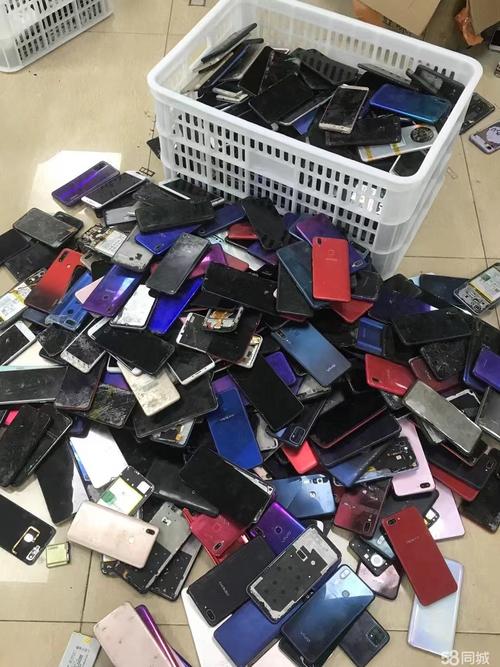 高价上门回收废旧手机,电脑,数码产品